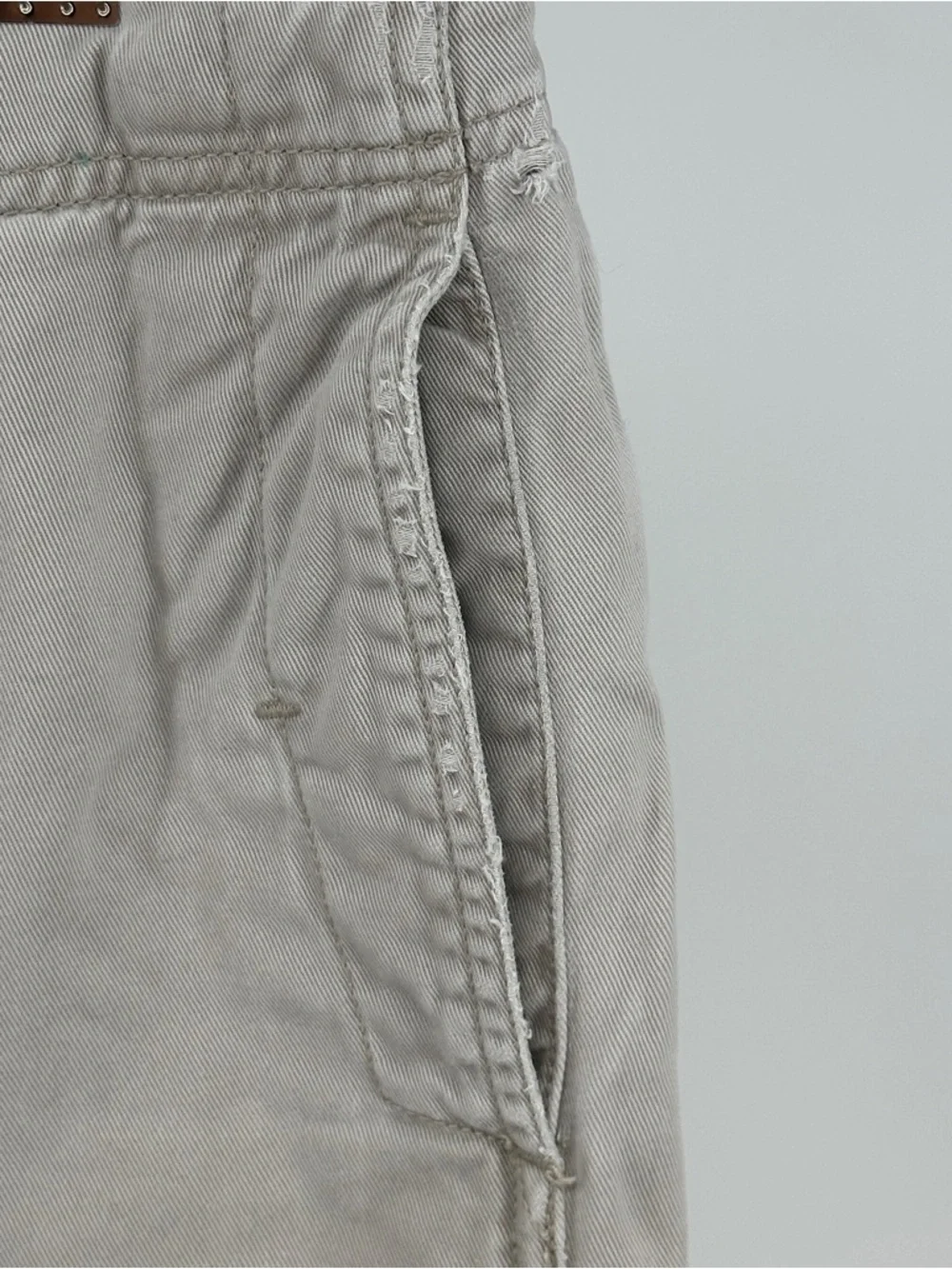 Y2K Old Navy Men's 32 Cargo Shorts‎ Khaki 100% Cotton